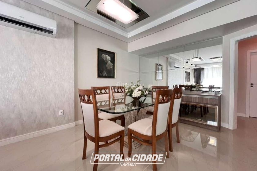 Apartamento &agrave; venda - 194m&sup2; - Meia Praia