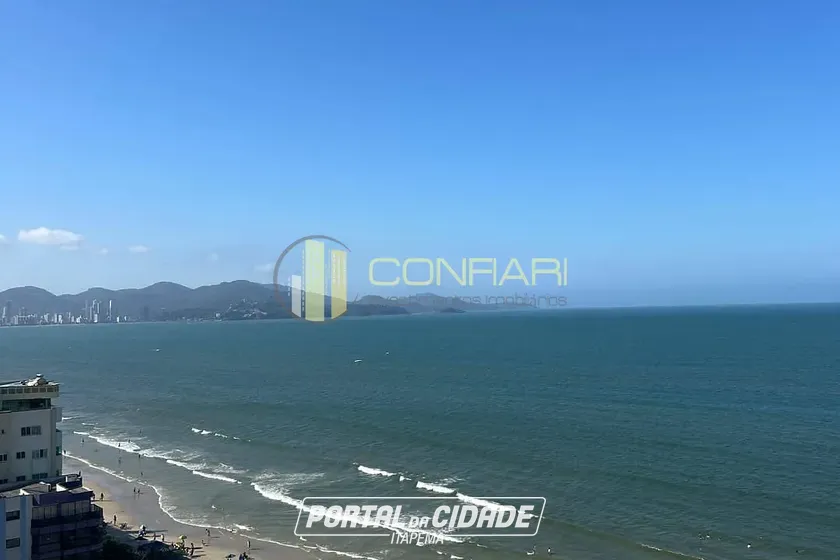 Apartamento &agrave; venda - 212m&sup2; - Meia Praia