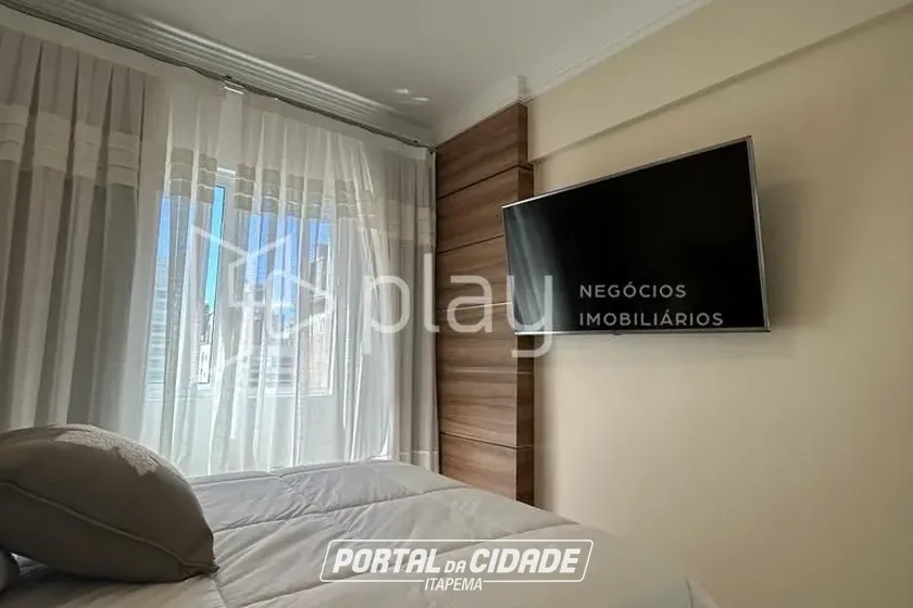Apartamento &agrave; venda - 163m&sup2; - Meia Praia