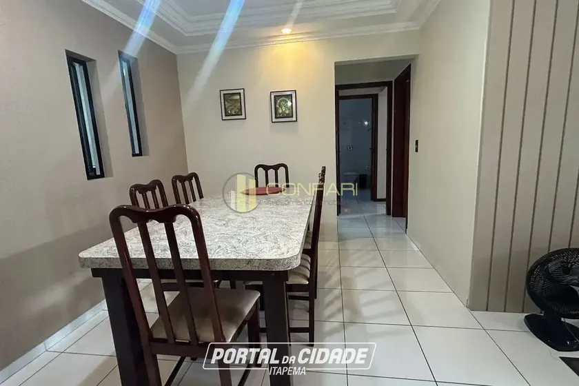 Apartamento &agrave; venda - 100m&sup2; - meia praia