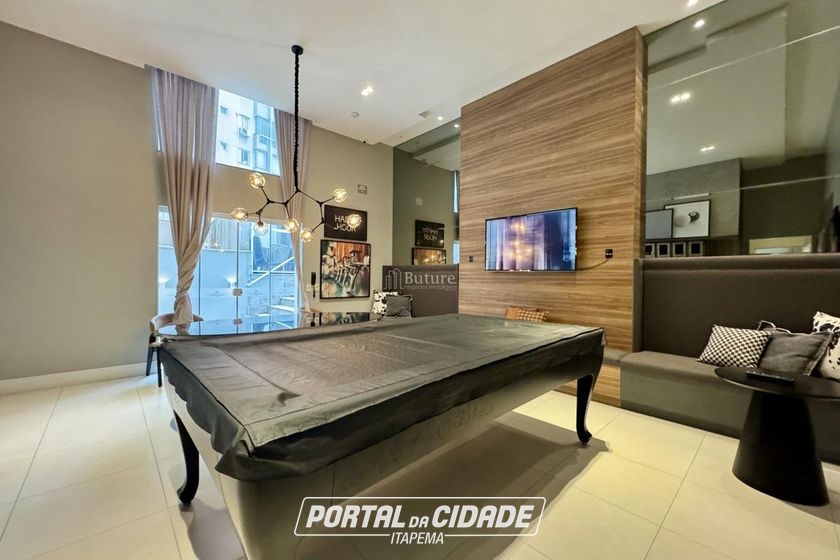 Apartamento &agrave; venda - 138m&sup2; - Centro