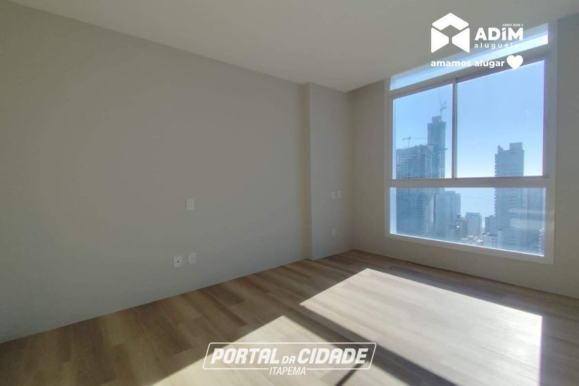 Apartamento para alugar - 125m&sup2; - Centro