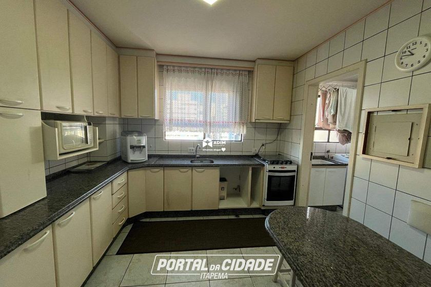 Apartamento para alugar - 228m&sup2; - Centro