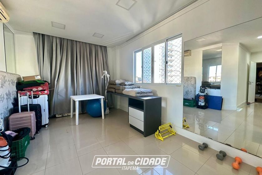 Apartamento &agrave; venda - 415m&sup2; - Meia Praia