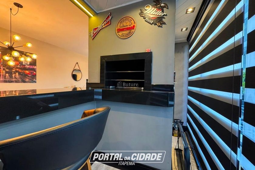 Apartamento &agrave; venda - 137m&sup2; - Centro