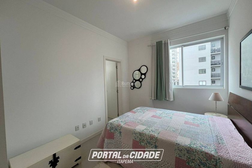 Apartamento &agrave; venda - Meia Praia
