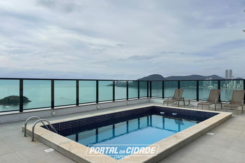 Apartamento &agrave; venda - 120m&sup2; - Centro