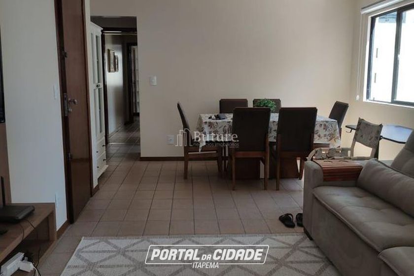 Apartamento &agrave; venda - 95m&sup2; - Meia Praia