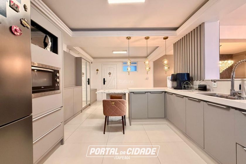 Apartamento &agrave; venda - 120m&sup2; - Centro