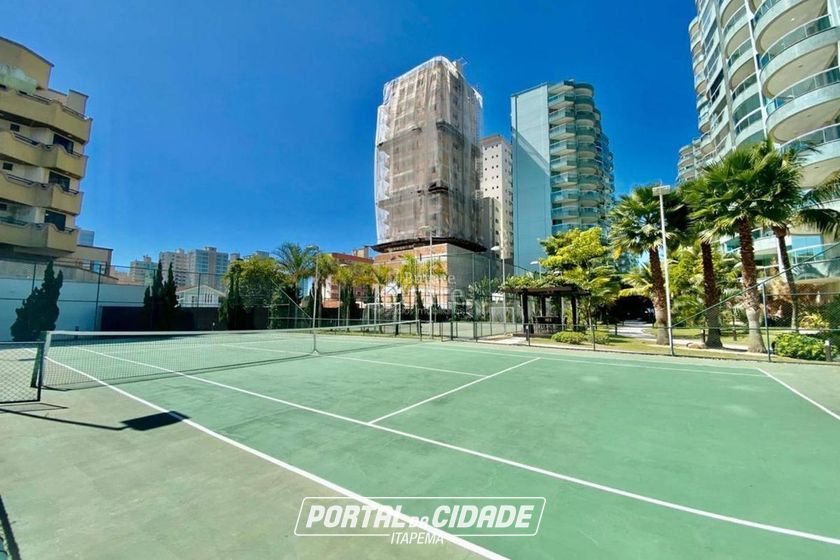 Apartamento &agrave; venda - Meia Praia