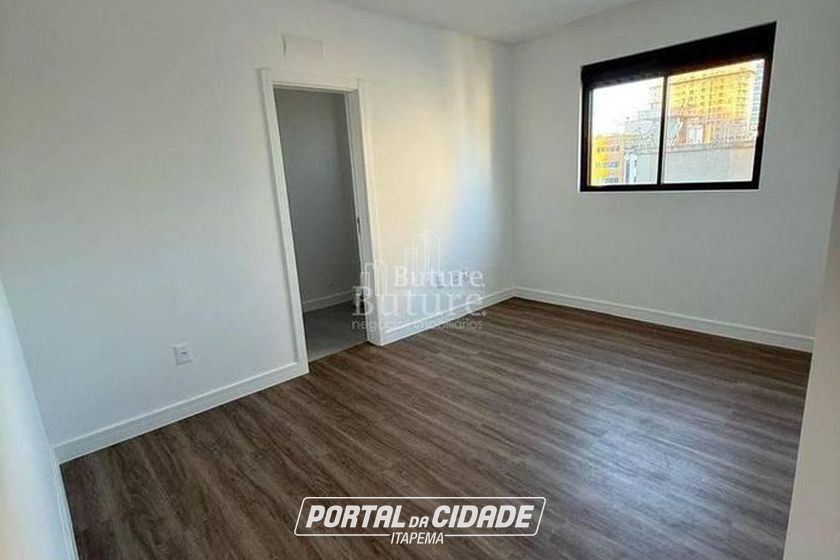 Apartamento &agrave; venda - Meia Praia