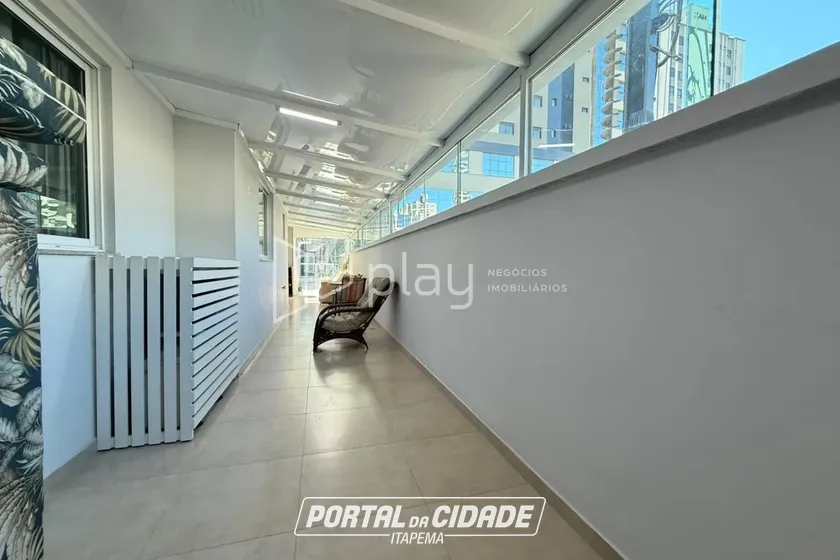 Apartamento &agrave; venda - 85m&sup2; - Meia Praia