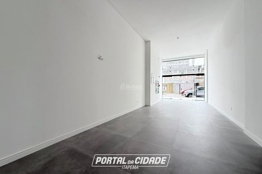 Sala Comercial &agrave; venda - 55m&sup2; - Meia Praia