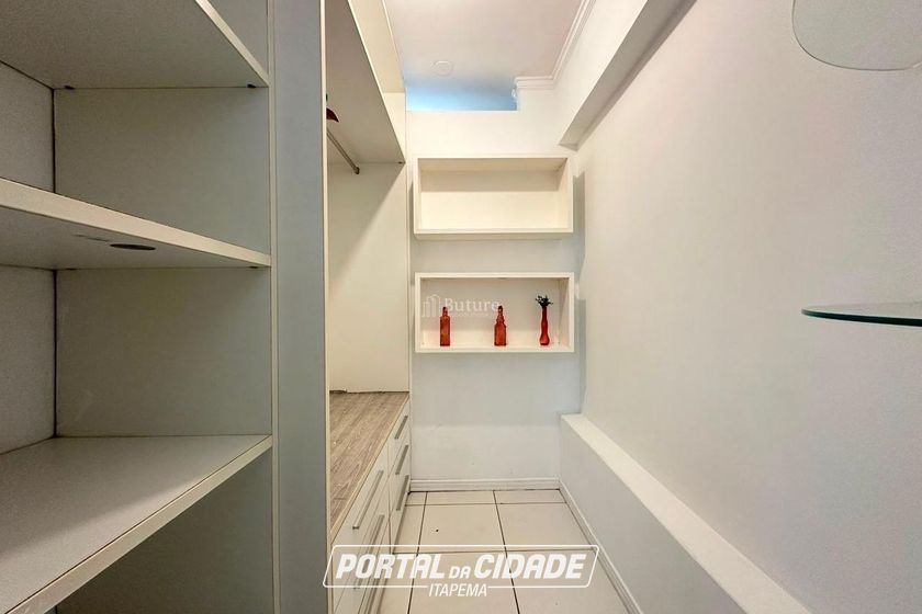 Apartamento &agrave; venda - 165m&sup2; - Centro
