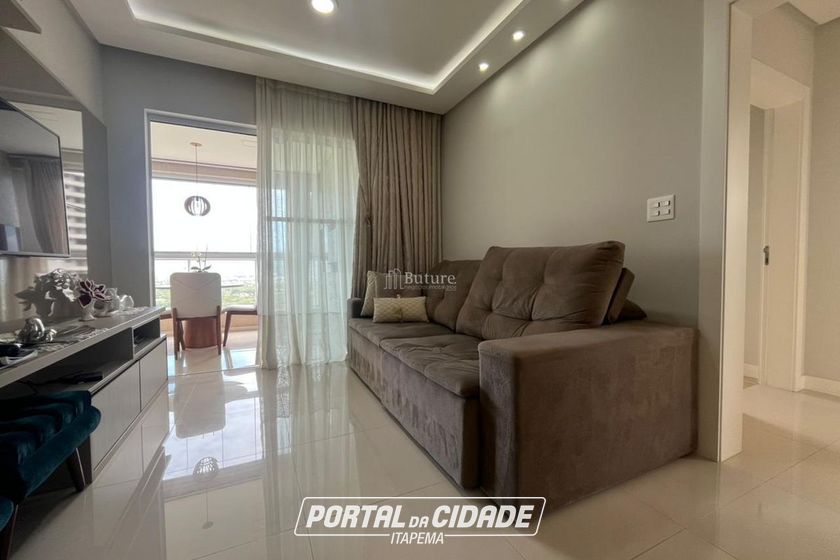 Apartamento &agrave; venda - 85m&sup2; - Meia Praia