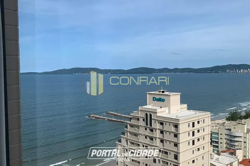 Apartamento para alugar - 125m&sup2; - Meia Praia