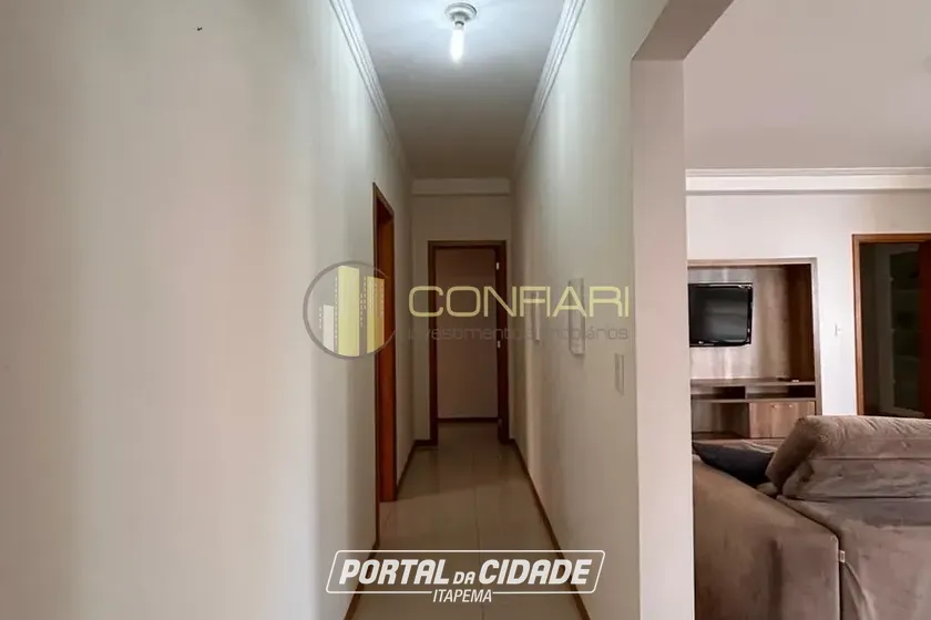 Apartamento &agrave; venda - 212m&sup2; - Meia praia
