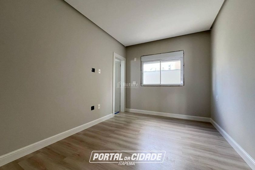 Apartamento &agrave; venda - Meia Praia