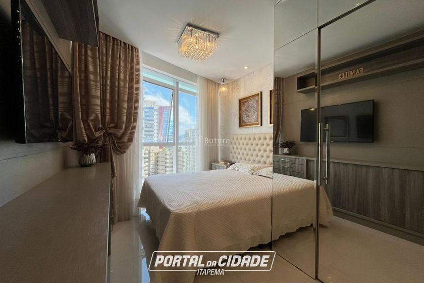 Apartamento &agrave; venda - 229m&sup2; - Meia Praia