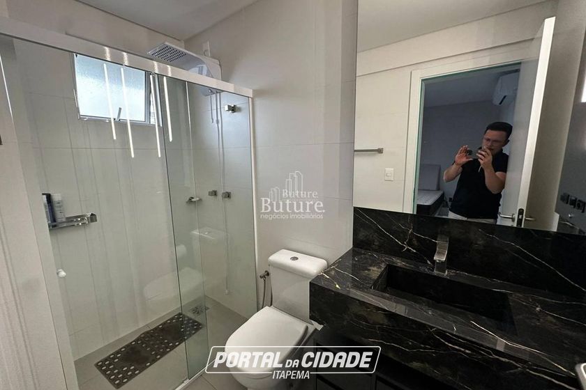 Apartamento &agrave; venda - Meia Praia