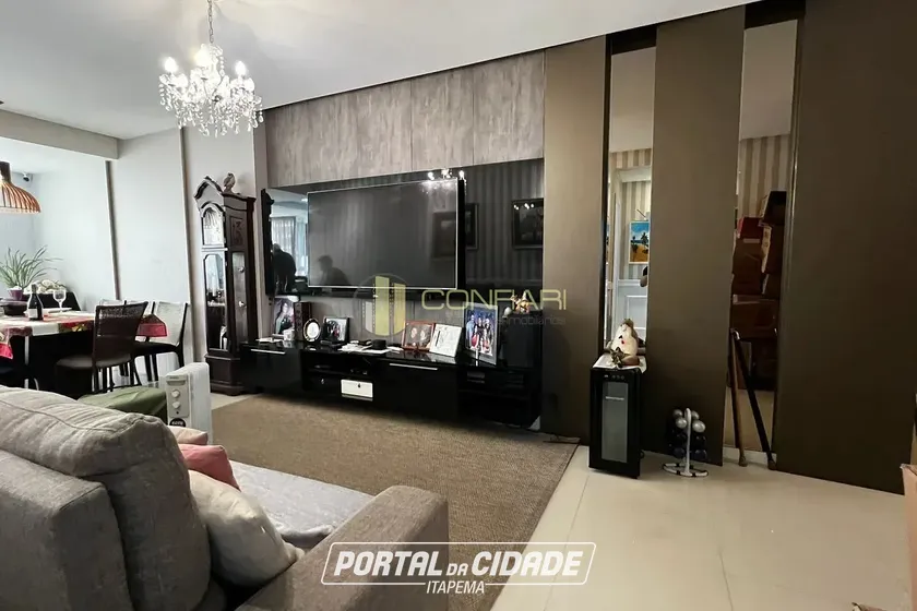 Apartamento &agrave; venda - 87m&sup2; - Meia praia