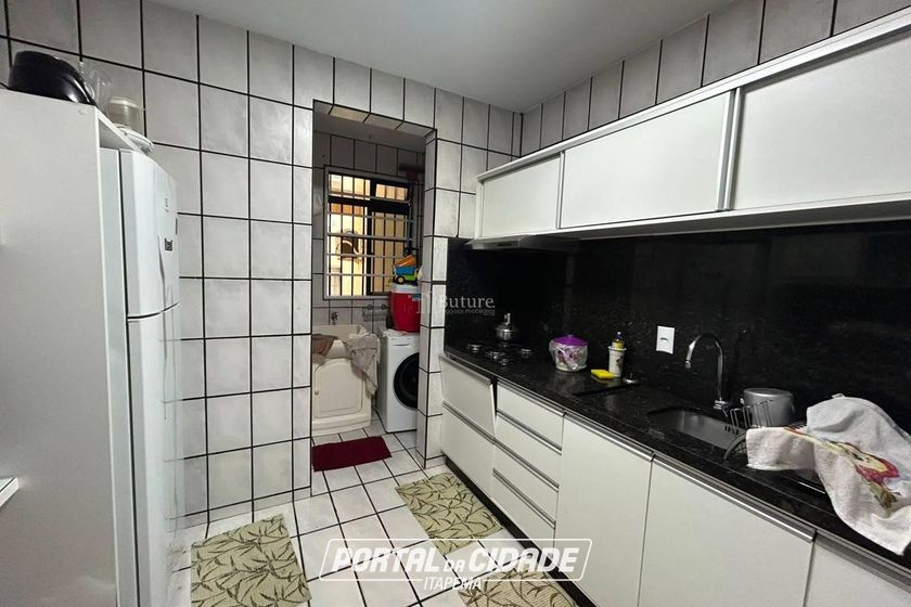 Apartamento &agrave; venda - Meia Praia