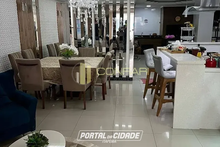 Casa &agrave; venda - 196m&sup2; - Perequ&ecirc;