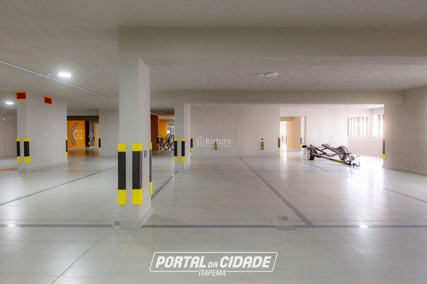 Apartamento &agrave; venda - 198m&sup2; - Meia Praia