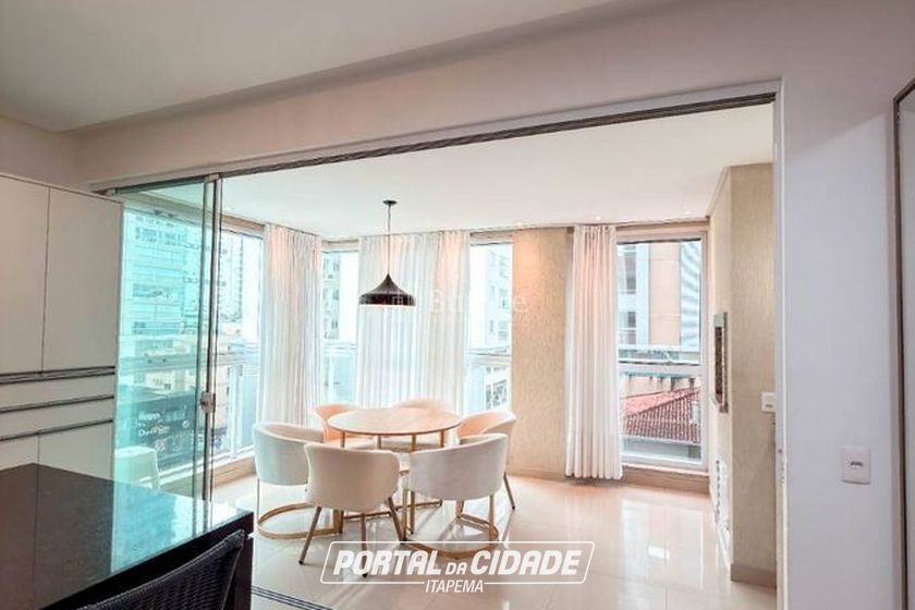 Apartamento &agrave; venda - Meia Praia