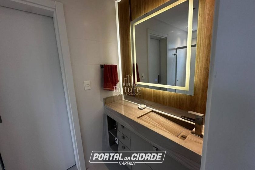 Apartamento &agrave; venda - Meia Praia