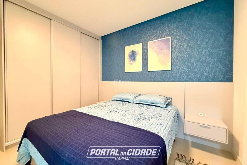 Apartamento &agrave; venda - 129m&sup2; - Meia Praia