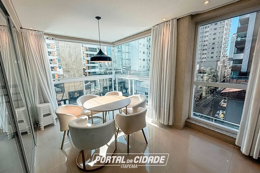 Apartamento &agrave; venda - Meia Praia