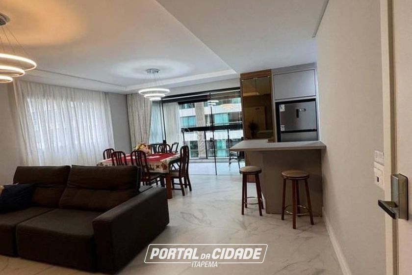 Apartamento &agrave; venda - Meia Praia