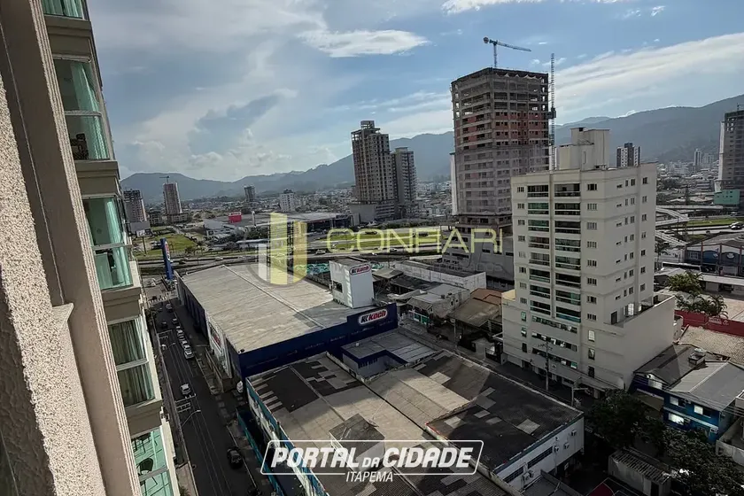 Apartamento &agrave; venda - 103m&sup2; - meia praia