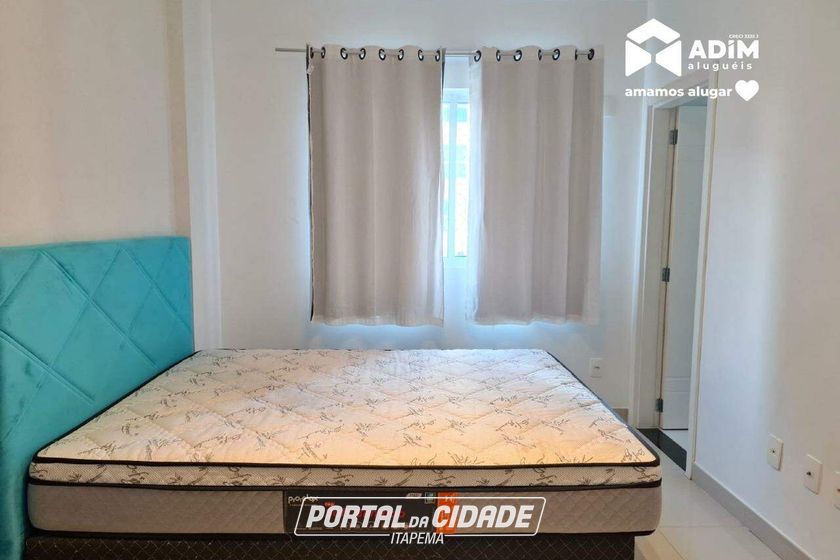 Apartamento para alugar - 135m&sup2; - Meia Praia