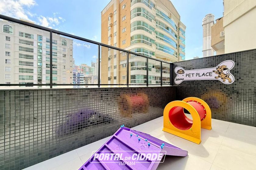 Apartamento &agrave; venda - 160m&sup2; - Meia Praia