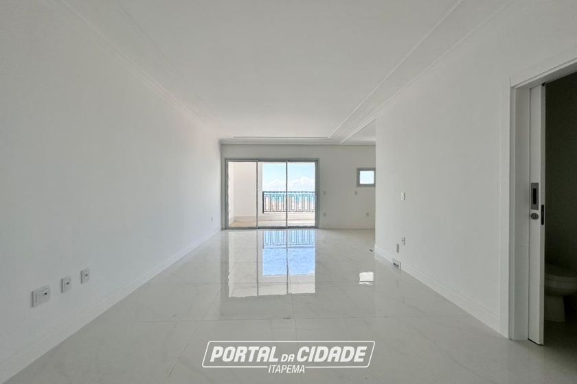 Apartamento &agrave; venda - 160m&sup2; - Centro