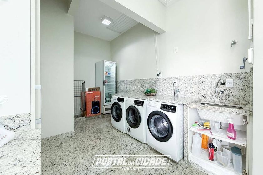 Apartamento &agrave; venda - Meia Praia