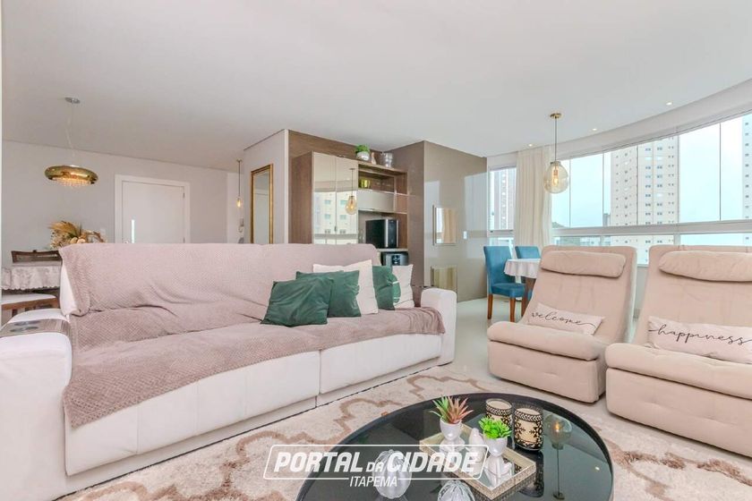 Apartamento para alugar - 130m&sup2; - Pioneiros