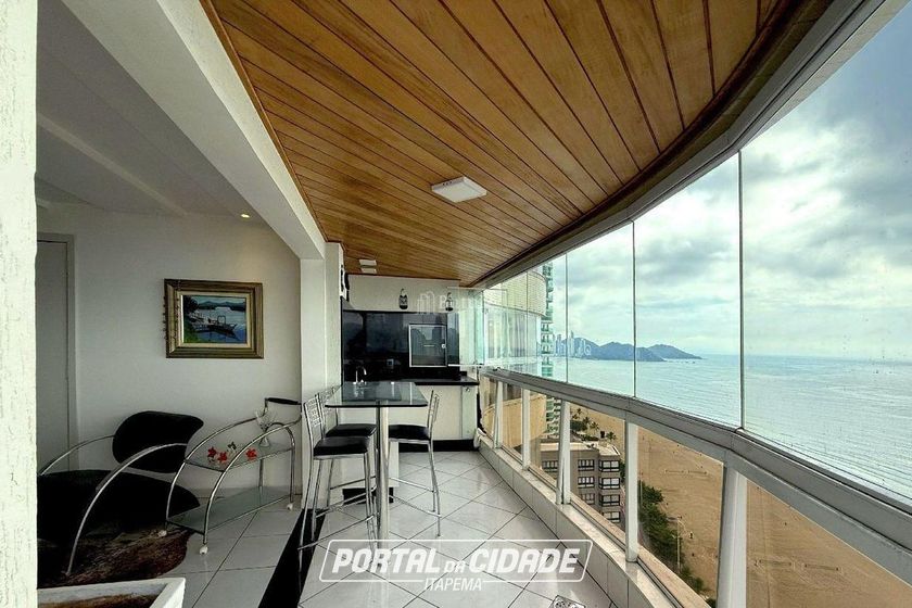 Apartamento &agrave; venda - 102m&sup2; - Centro