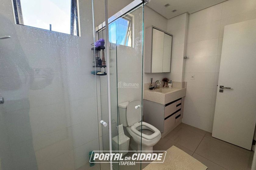 Apartamento &agrave; venda - Meia Praia