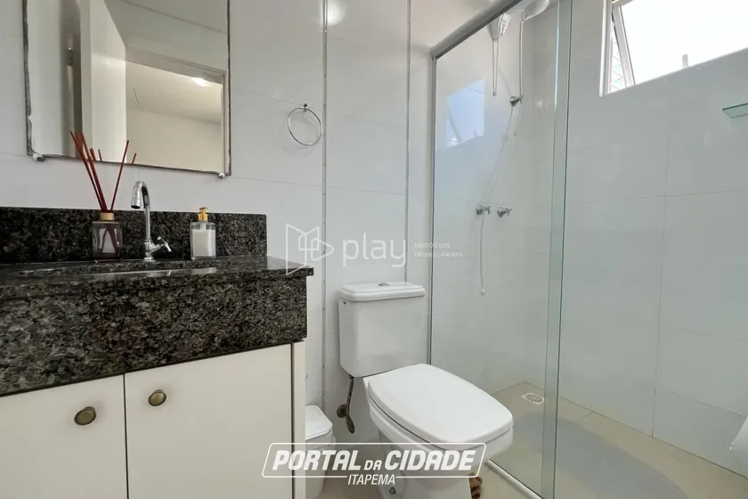 Apartamento &agrave; venda - 82m&sup2; - Meia Praia