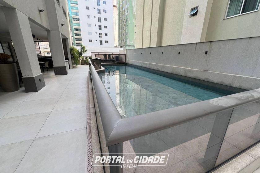 Apartamento &agrave; venda - Meia Praia