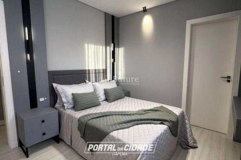 Apartamento &agrave; venda - 190m&sup2; - Centro