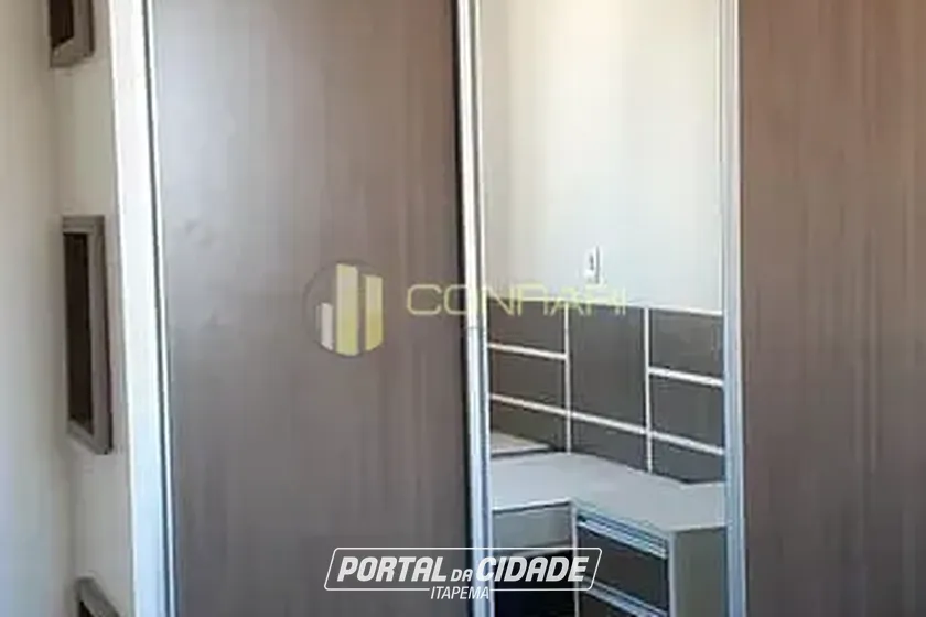Apartamento &agrave; venda - 124m&sup2; - Meia Praia