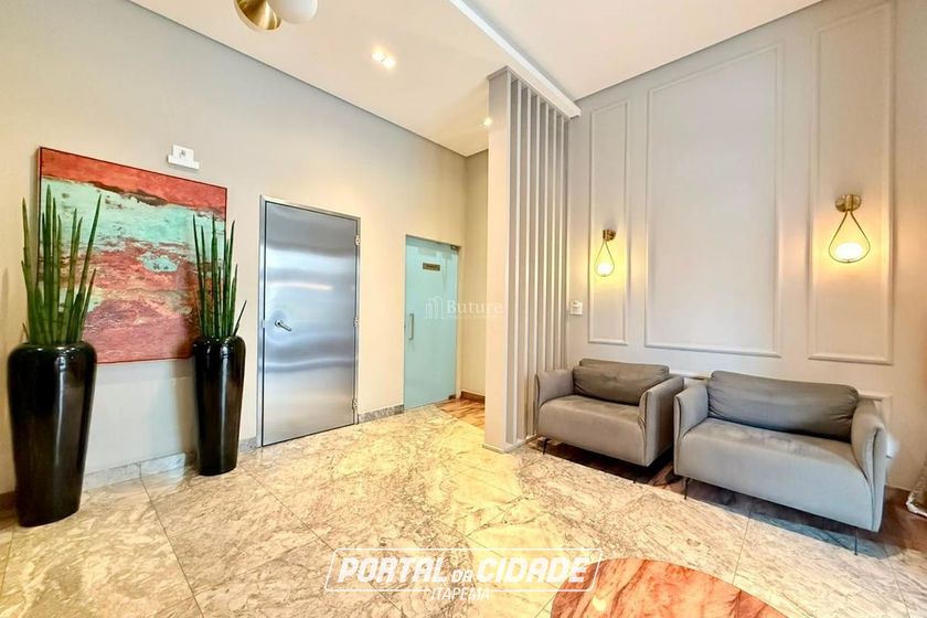 Apartamento &agrave; venda - 202m&sup2; - Meia Praia