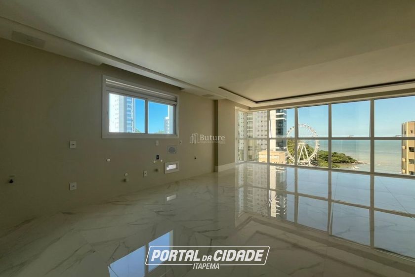 Apartamento &agrave; venda - 151m&sup2; - Pioneiros