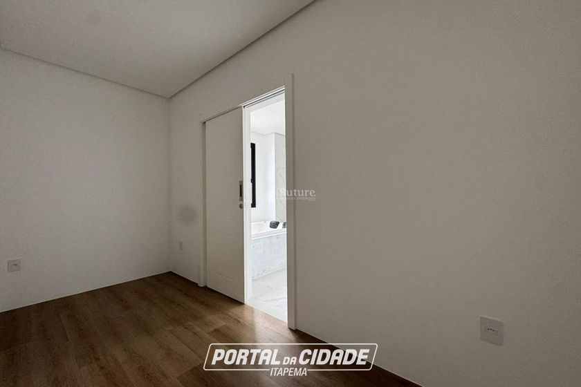 Apartamento &agrave; venda - 210m&sup2; - Centro