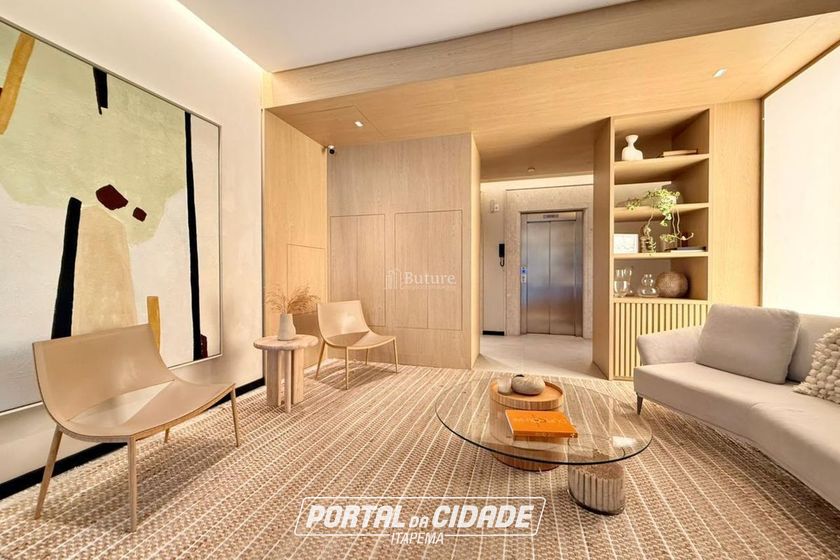Apartamento &agrave; venda - 160m&sup2; - Meia Praia
