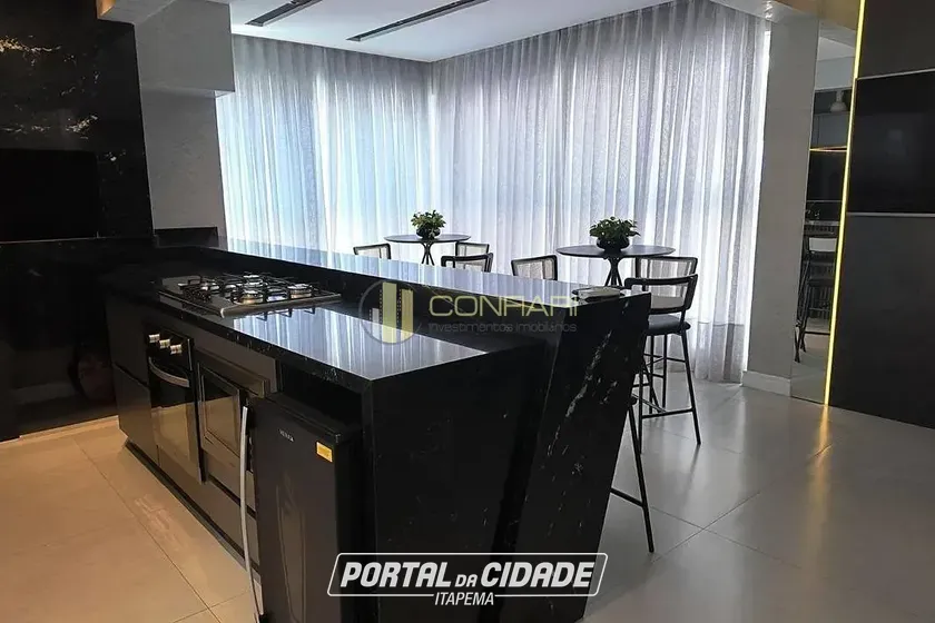 Apartamento &agrave; venda - 11450m&sup2; - meia praia